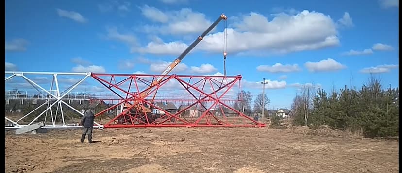 Монтаж металлических конструкций автокраном